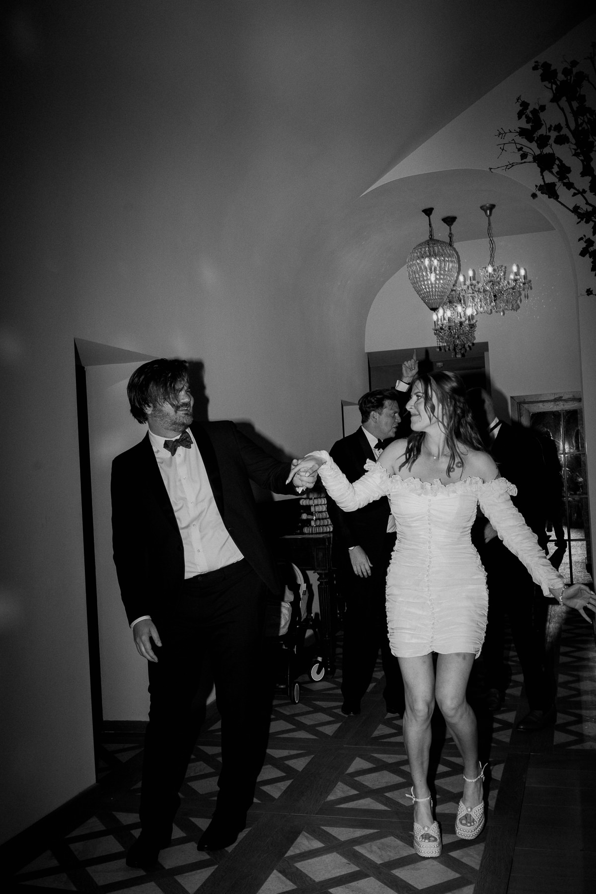 claire and ollie 64433